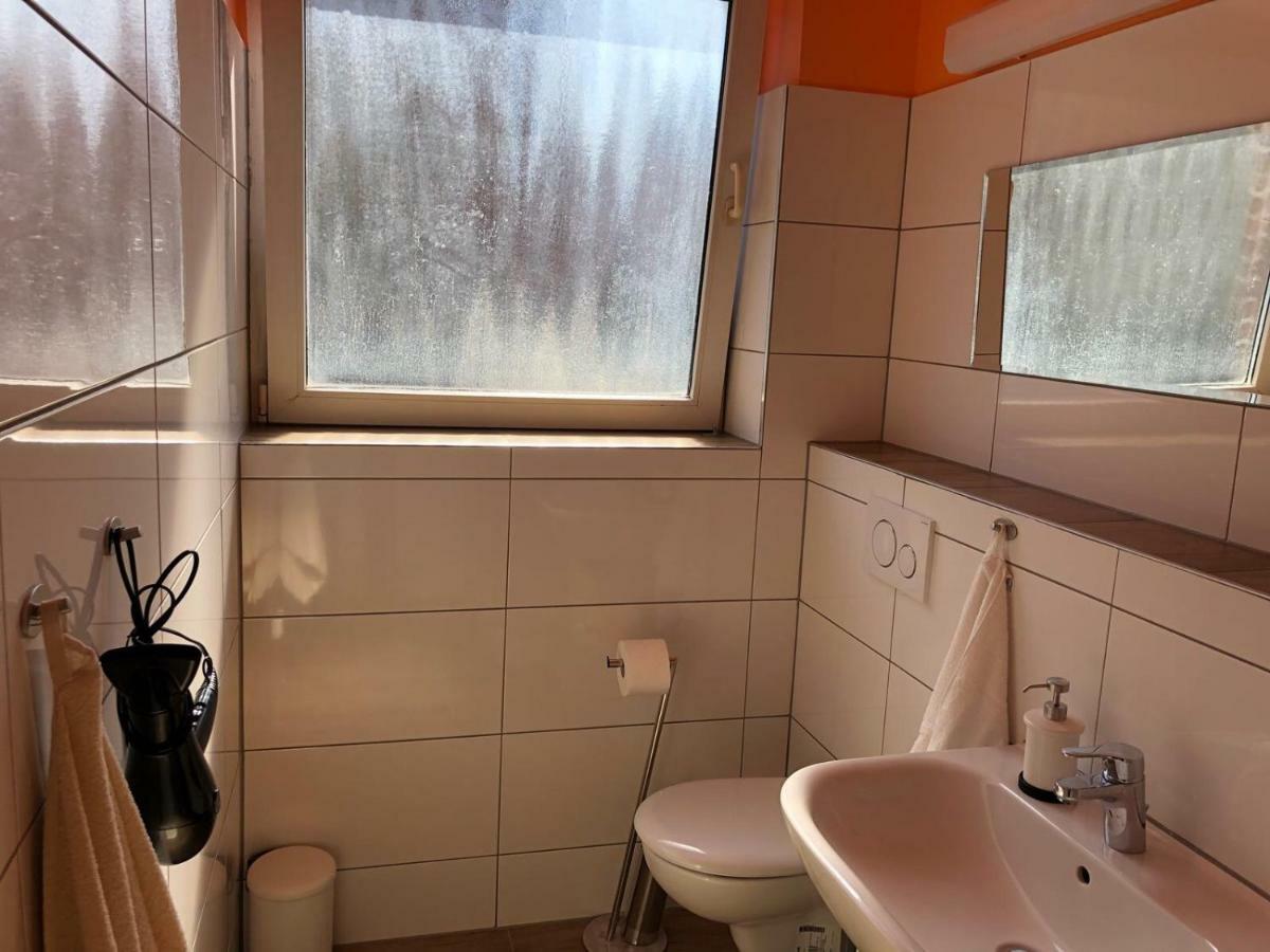 City Appartment Near Dusseldorf Mainstation! Экстерьер фото