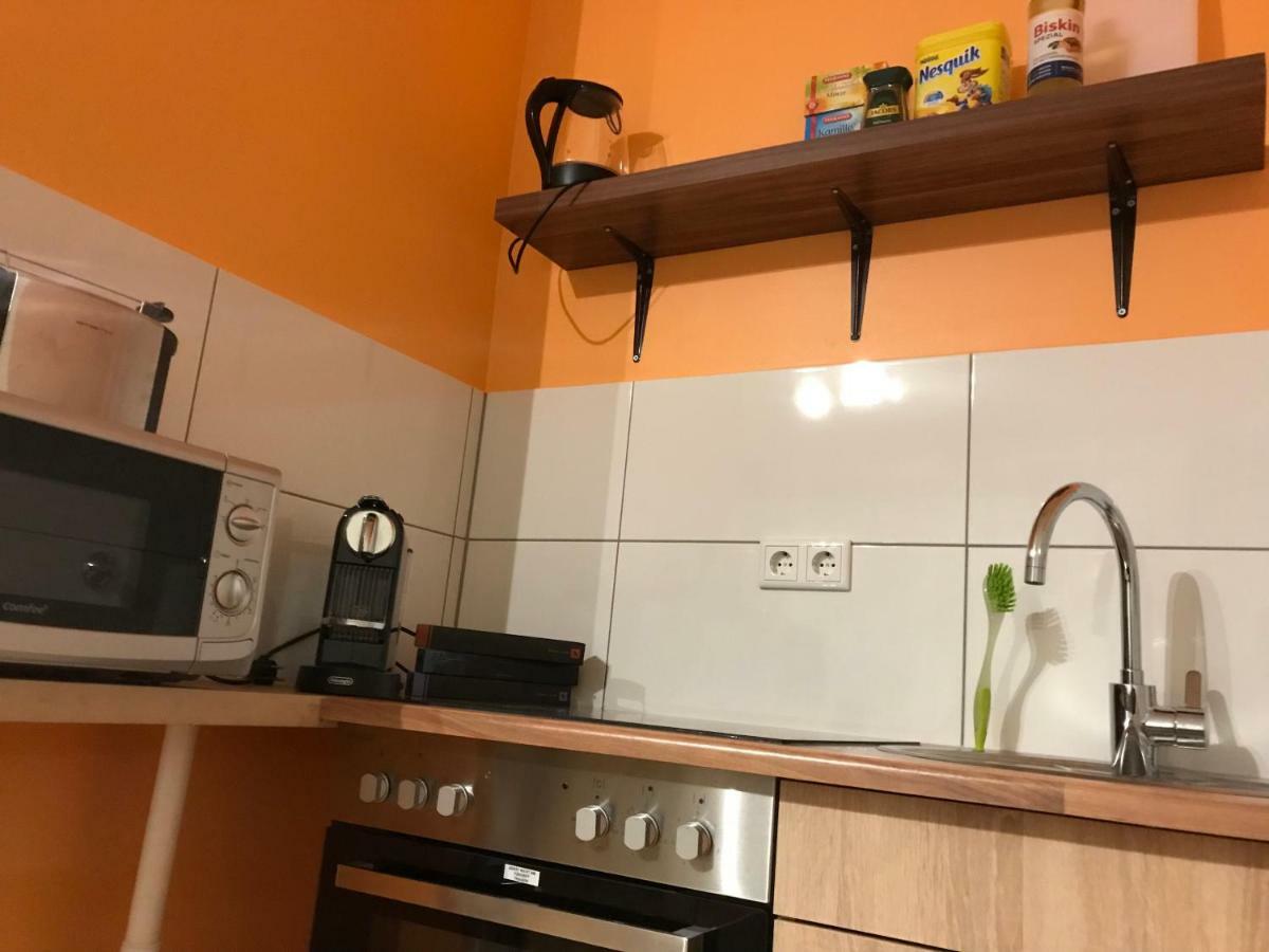 City Appartment Near Dusseldorf Mainstation! Экстерьер фото